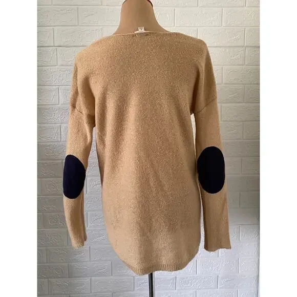 Sweater - Picture 3 of 5